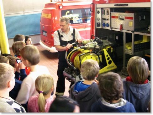 März 2012 - A-Y Geb., 4a bei Feuerwache 174